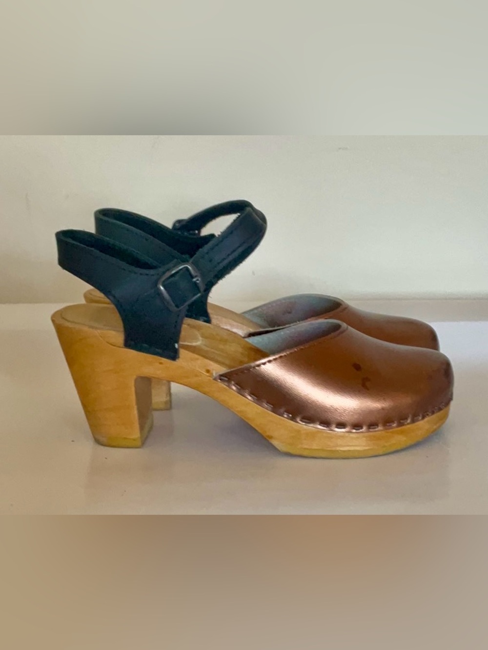Sven Metallic Bronze Leather Clogs with Black Straps